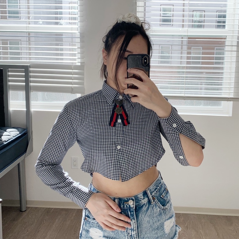 Stylish Crop Checked Shirt